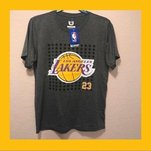 NWT. NBA Lakers Junior Size T-Shirt - Picture 1 of 8